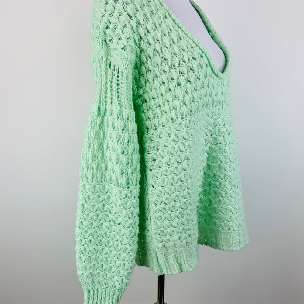 Free People Sea Mist Crashing Waves Sweater Sz XS - Picture 6 of 8
